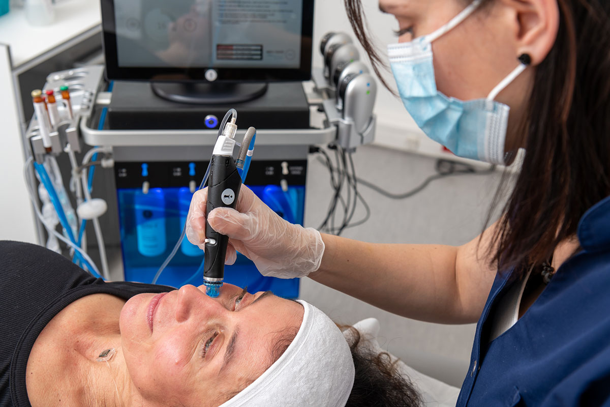 Séance d'Hydrafacial au Carré Esthétique Inkermann à Niort